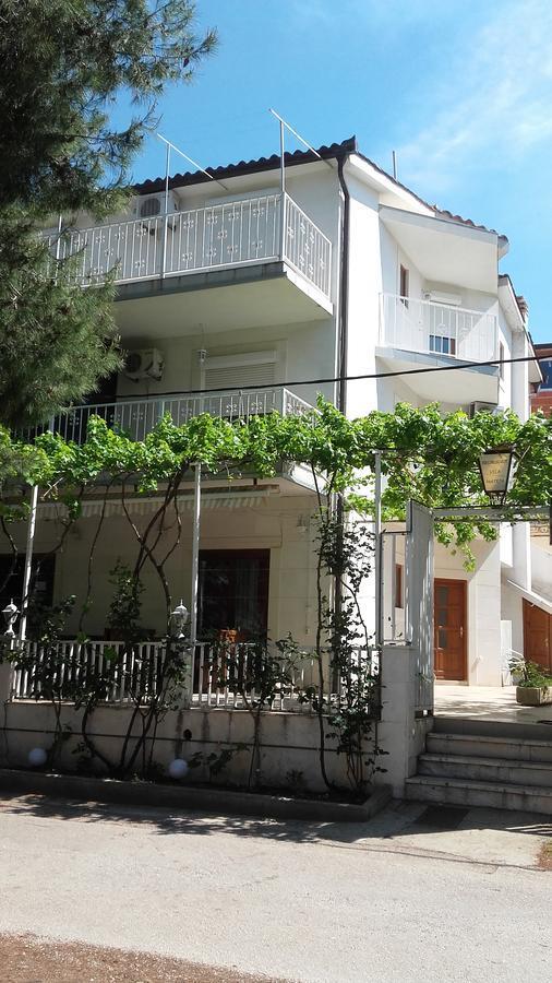 Villa Mateja Donji Okrug  Dış mekan fotoğraf